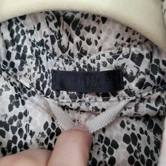 Atm Animal print feather down boxy puffer jacket size Medium - Picture 7 of 12